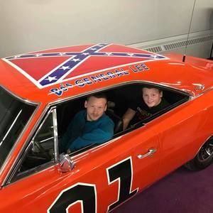 Meet your Posher, Jason